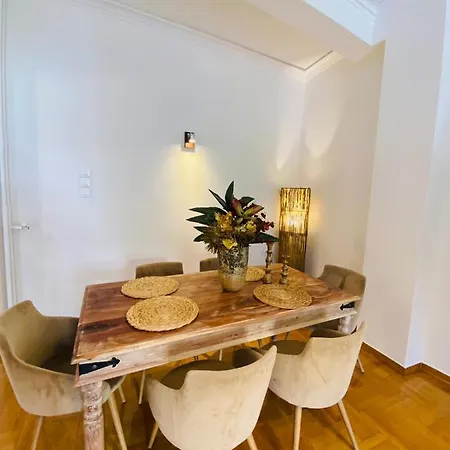 2 Bd Apt In Koukaki 8' Away From Acropolis Athens Exterior photo