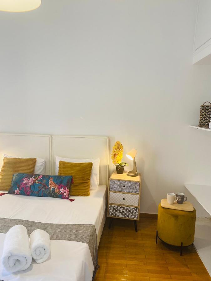 2 Bd In Koukaki 8' Away From Acropolis Apartment *