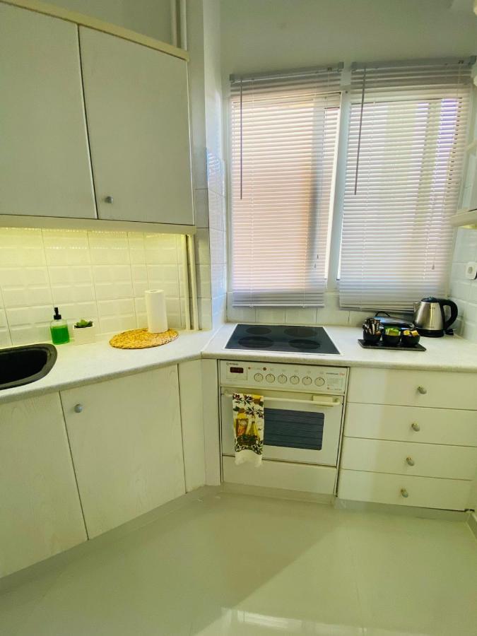 2 Bd In Koukaki 8' Away From Acropolis
